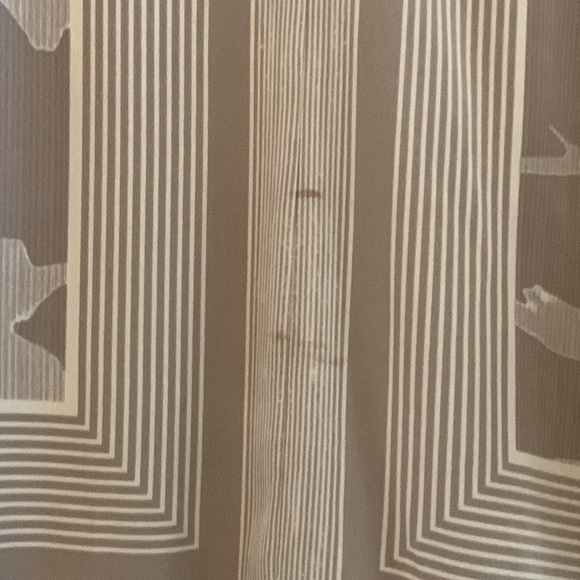 Halston Heritage Dk Grey& Lt Grey printed V- neck drop waist dress. Size XS. New - Picture 10 of 10